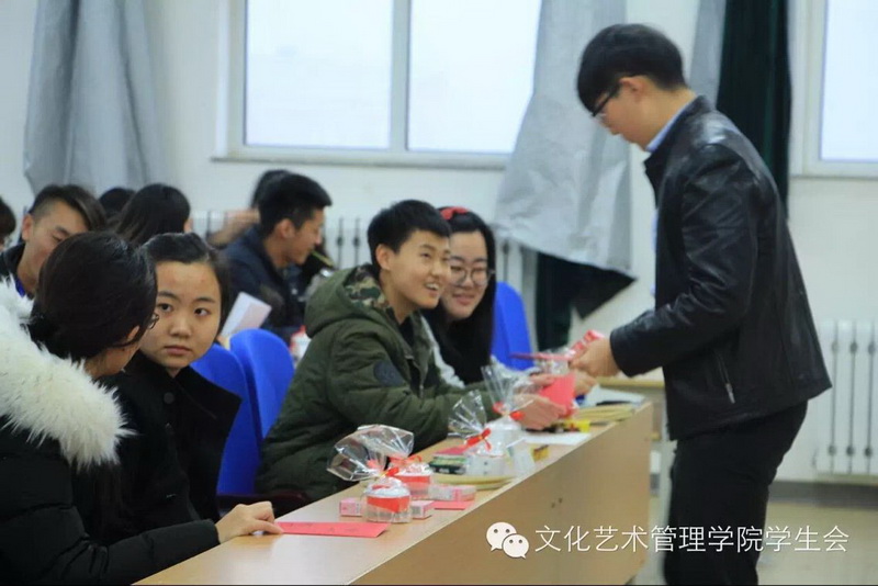 QQ图片20160519231918.jpg